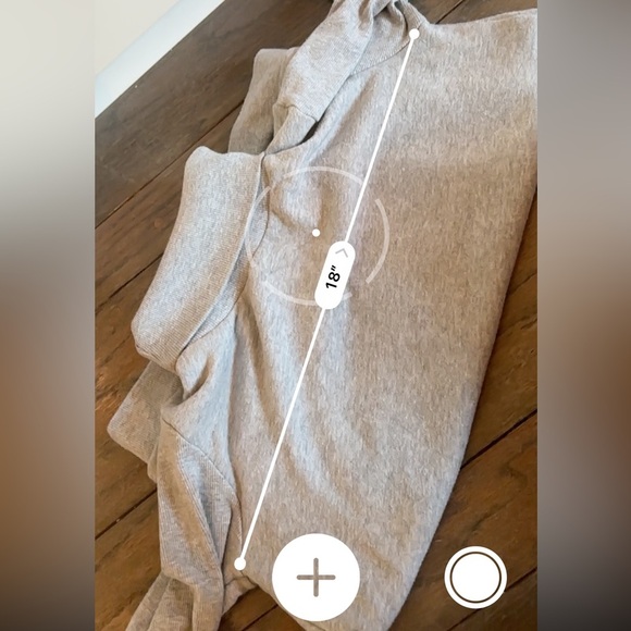 Alo Gray Turtleneck Sweater size xs - Picture 4 of 5